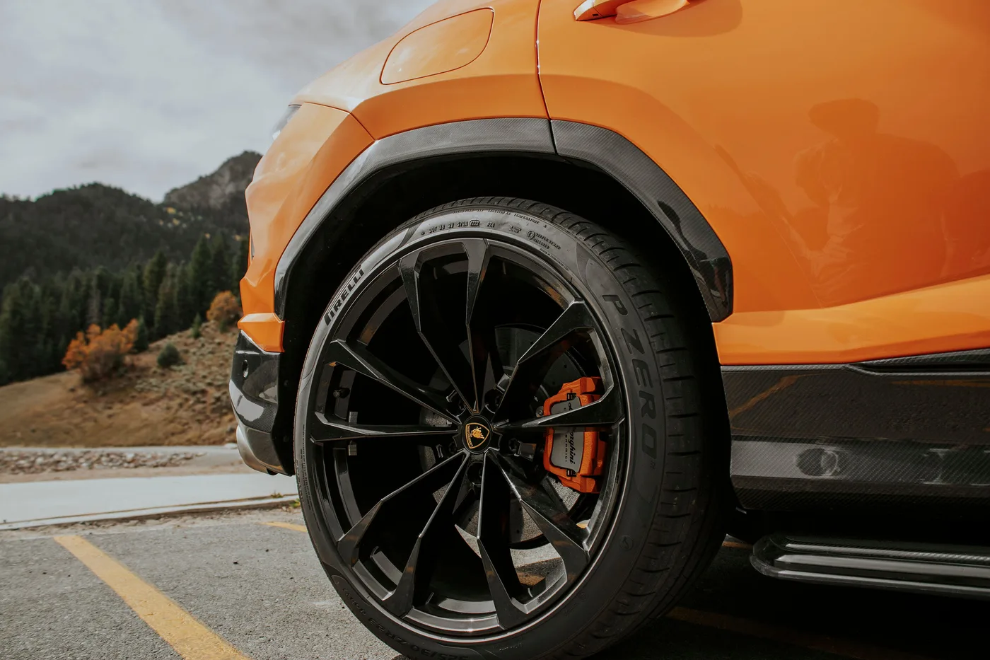 Lamborghini Urus Pearl Capsule - View 9