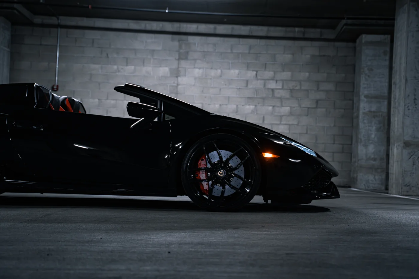 Lamborghini Huracan Spyder - View 4