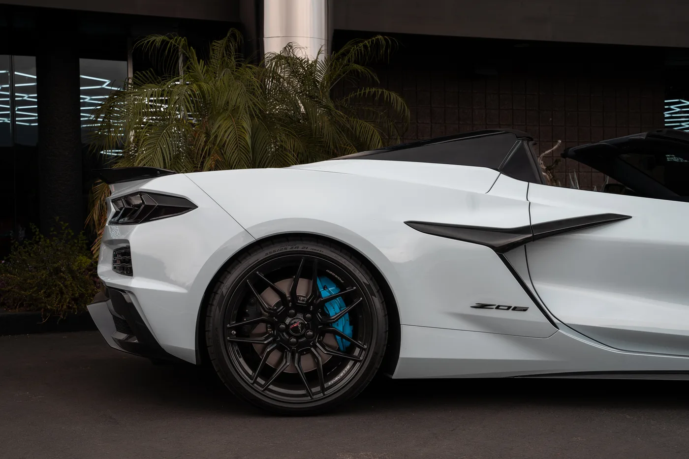 Chevrolet Corvette C8 Z06 3LZ HTC - View 7