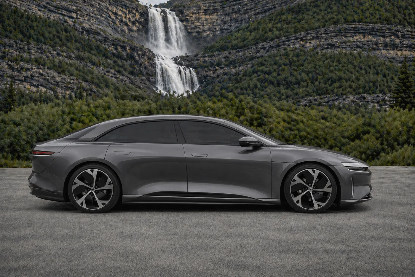 Lucid Air Touring - View 2