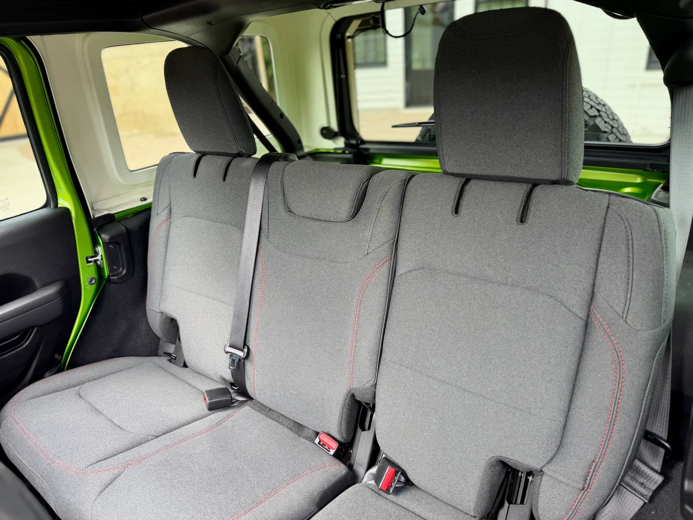 Jeep Wrangler Rubicon - View 9