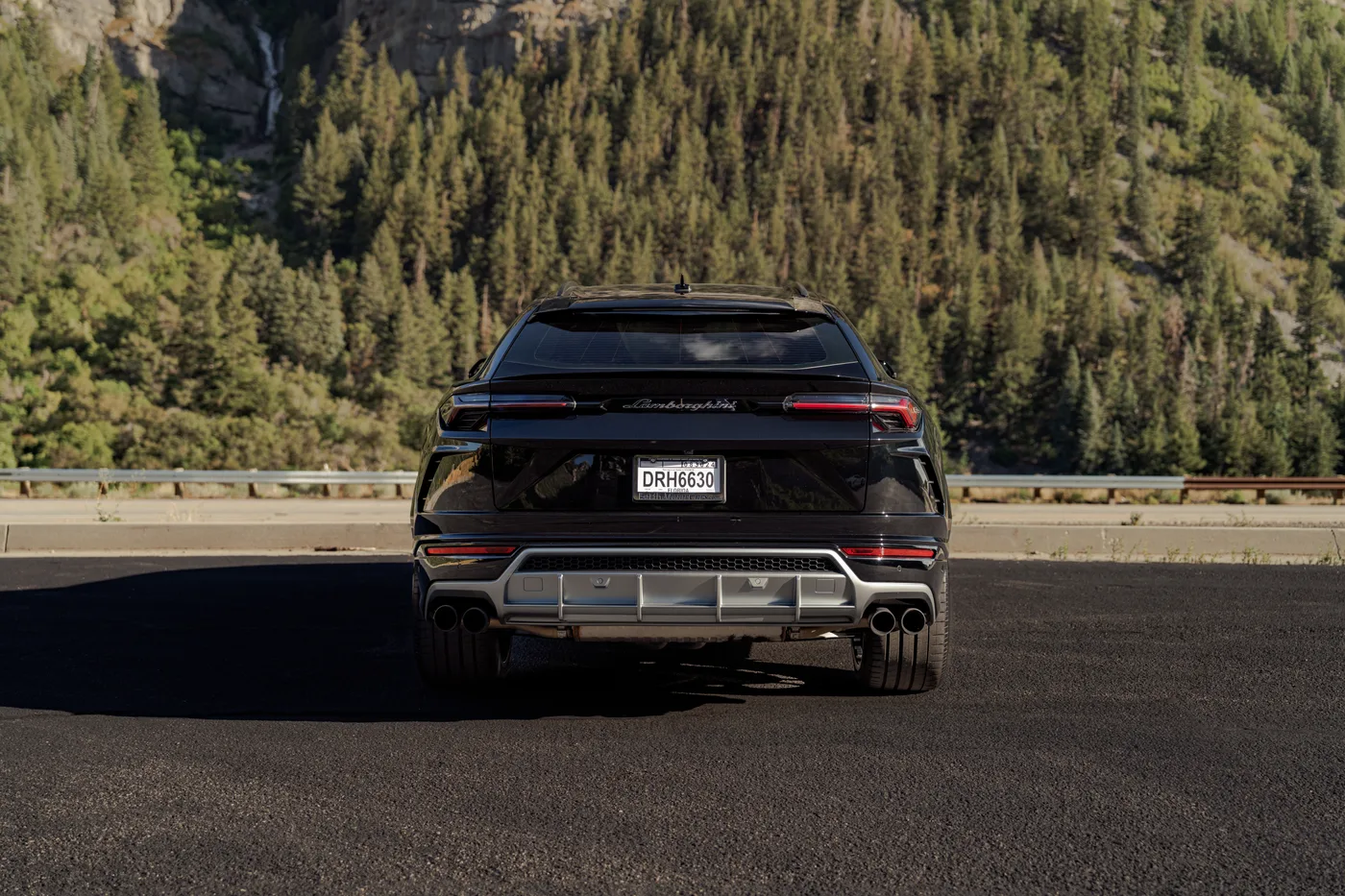 Lamborghini Urus - View 6