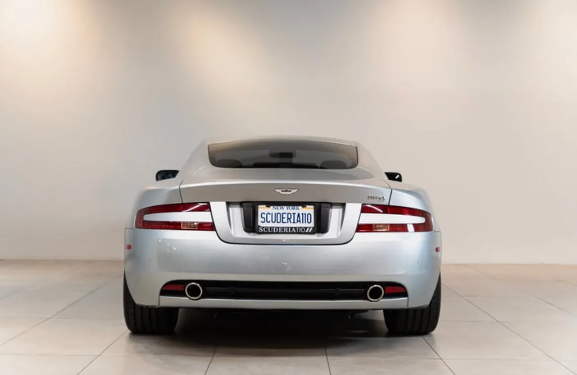 2005 Aston Martin DB9 Base - View 7