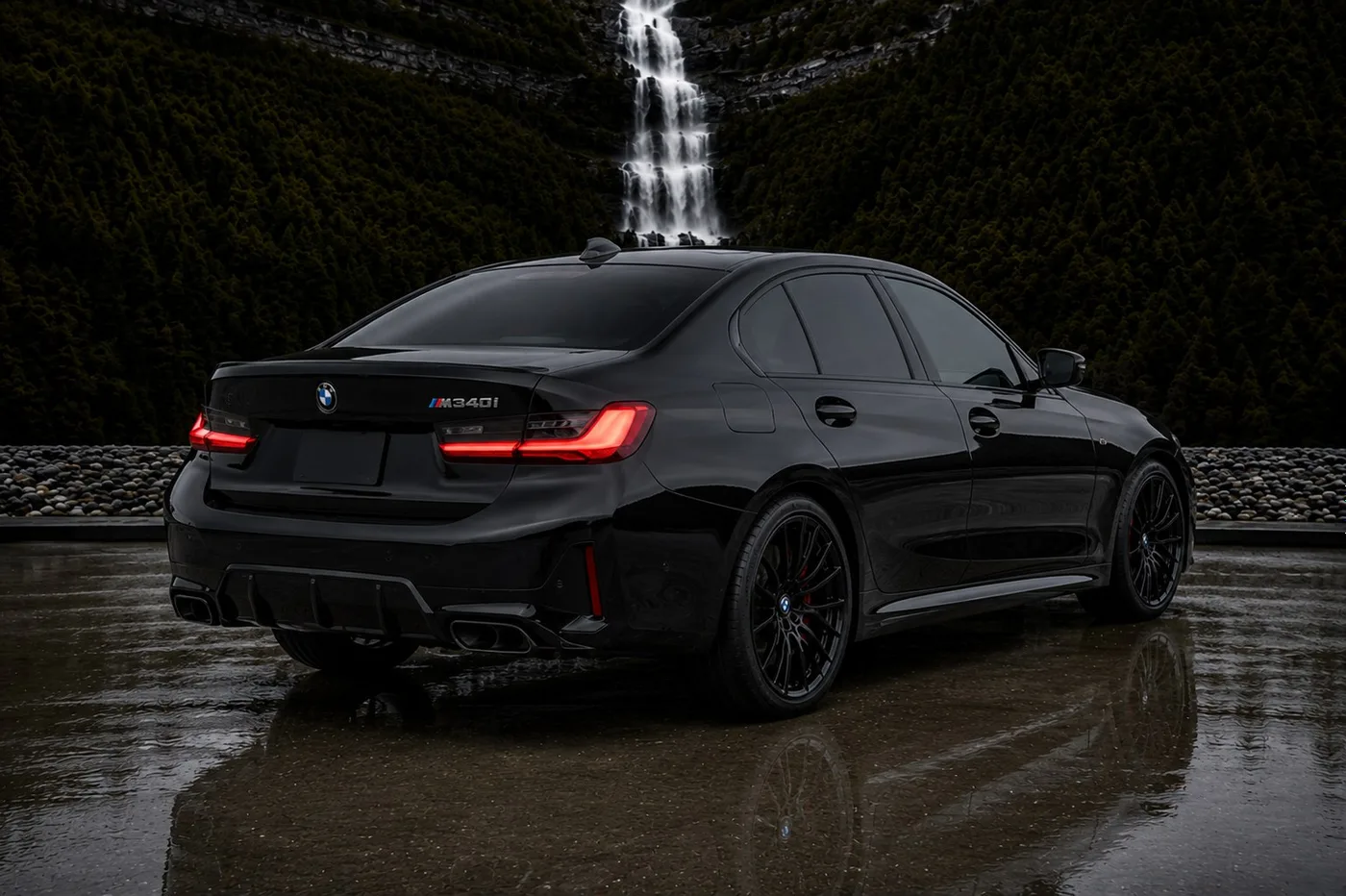 BMW M340i xDrive - View 2