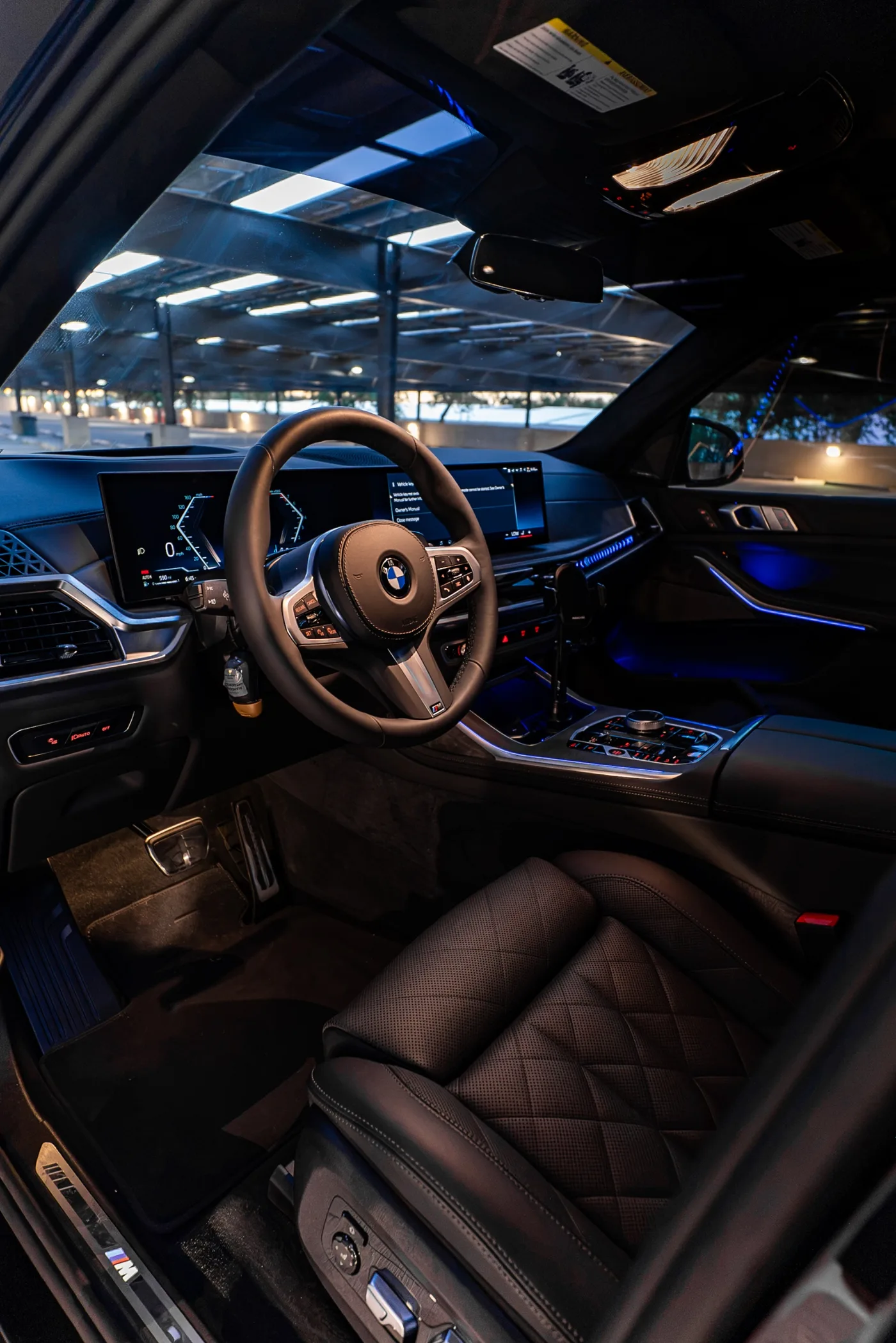 2027 BMW X7 - View 4