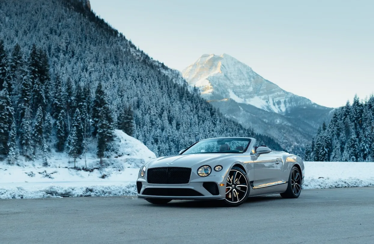 Bentley Continental GTC - View 3