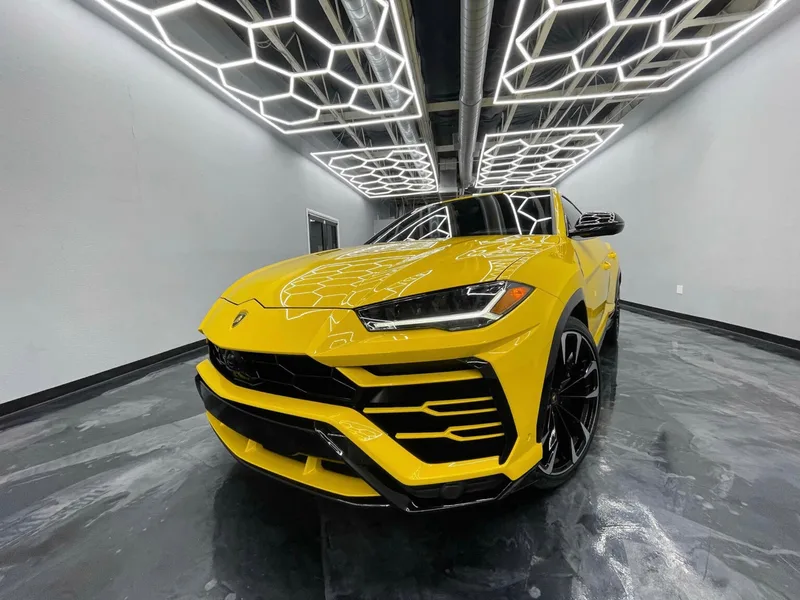 Urus Yellow