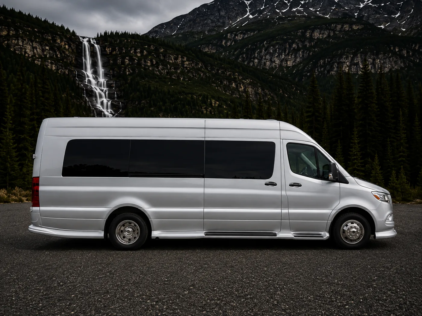 Mercedes-Benz OGV V Cruise 10OTB Sprinter Van - View 3