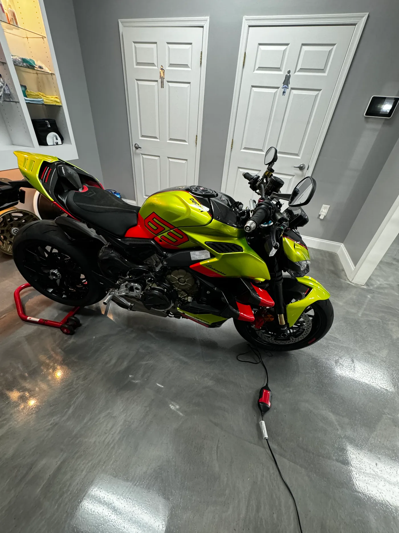 2023 Ducati Lamborghini Streetfighter - View 8