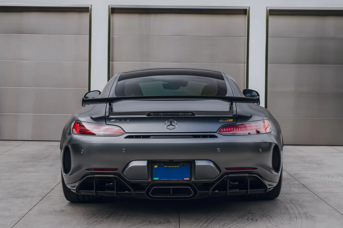 2018 Mercedes-Benz AMG GT R - View 10