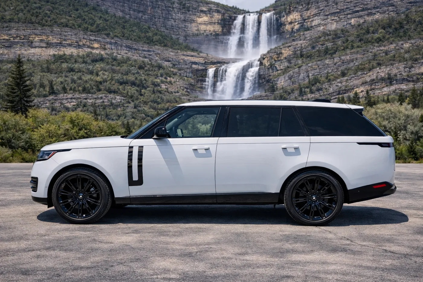 Range Rover LWB - View 2