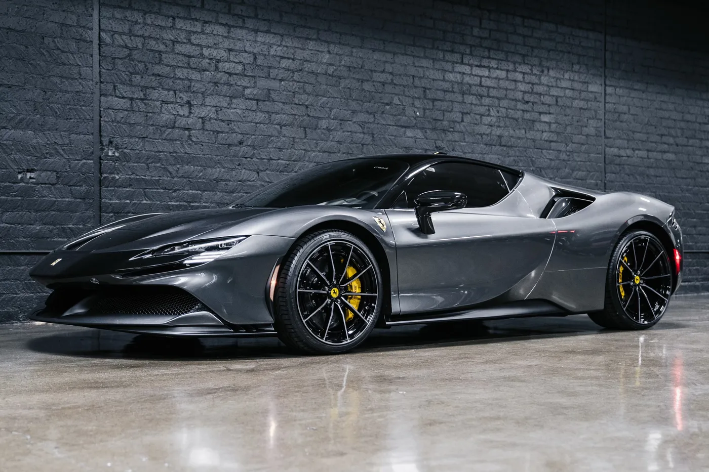 2021 Ferrari SF90 Stradale - View 2