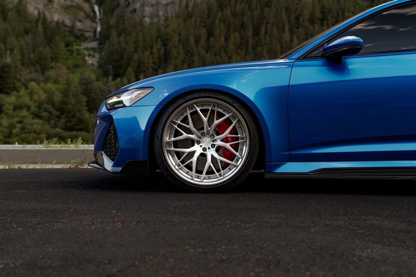 Audi RS6 - View 7