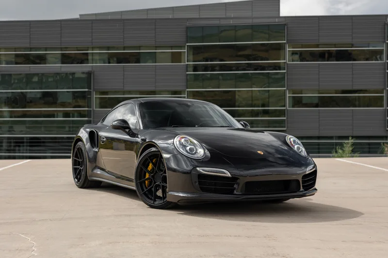 Porsche 911 Turbo S