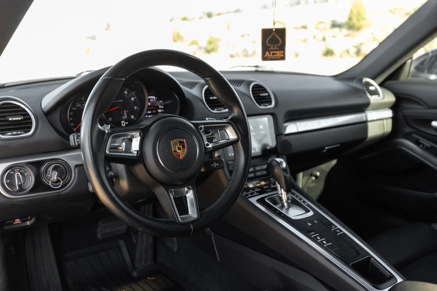 Porsche 718 Cayman - View 6