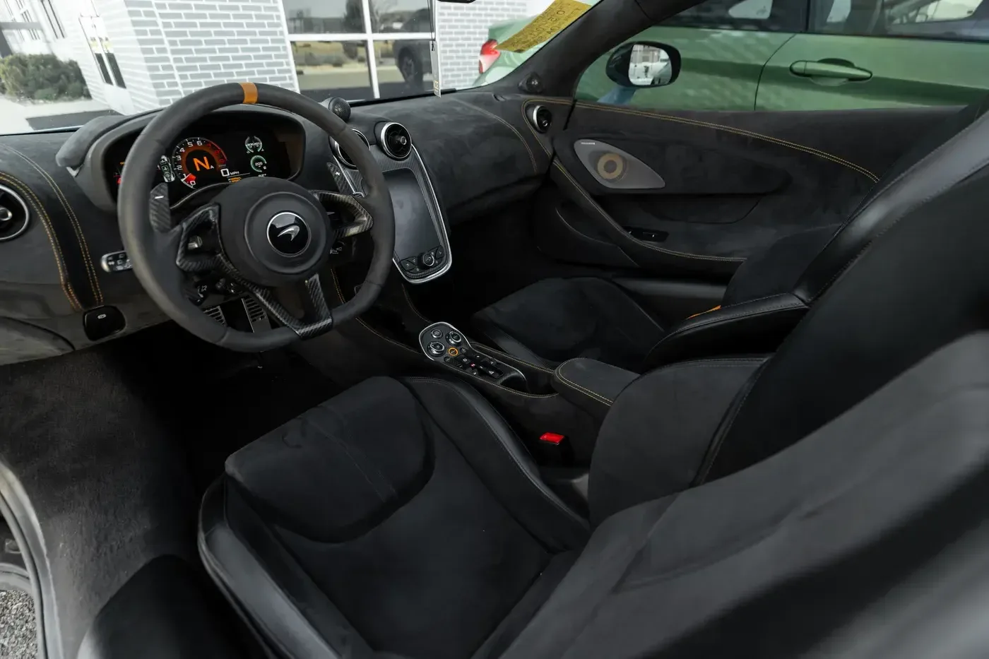 McLaren 600LT Spyder - View 7