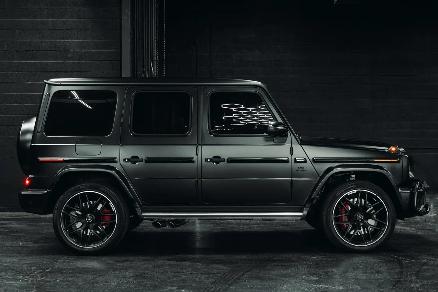 Mercedes G63 G-Wagon - View 2