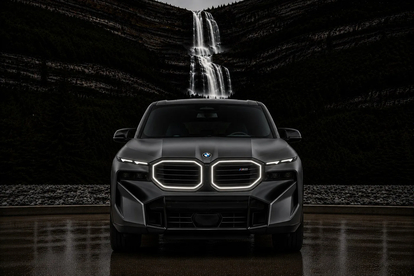 BMW XM - View 4