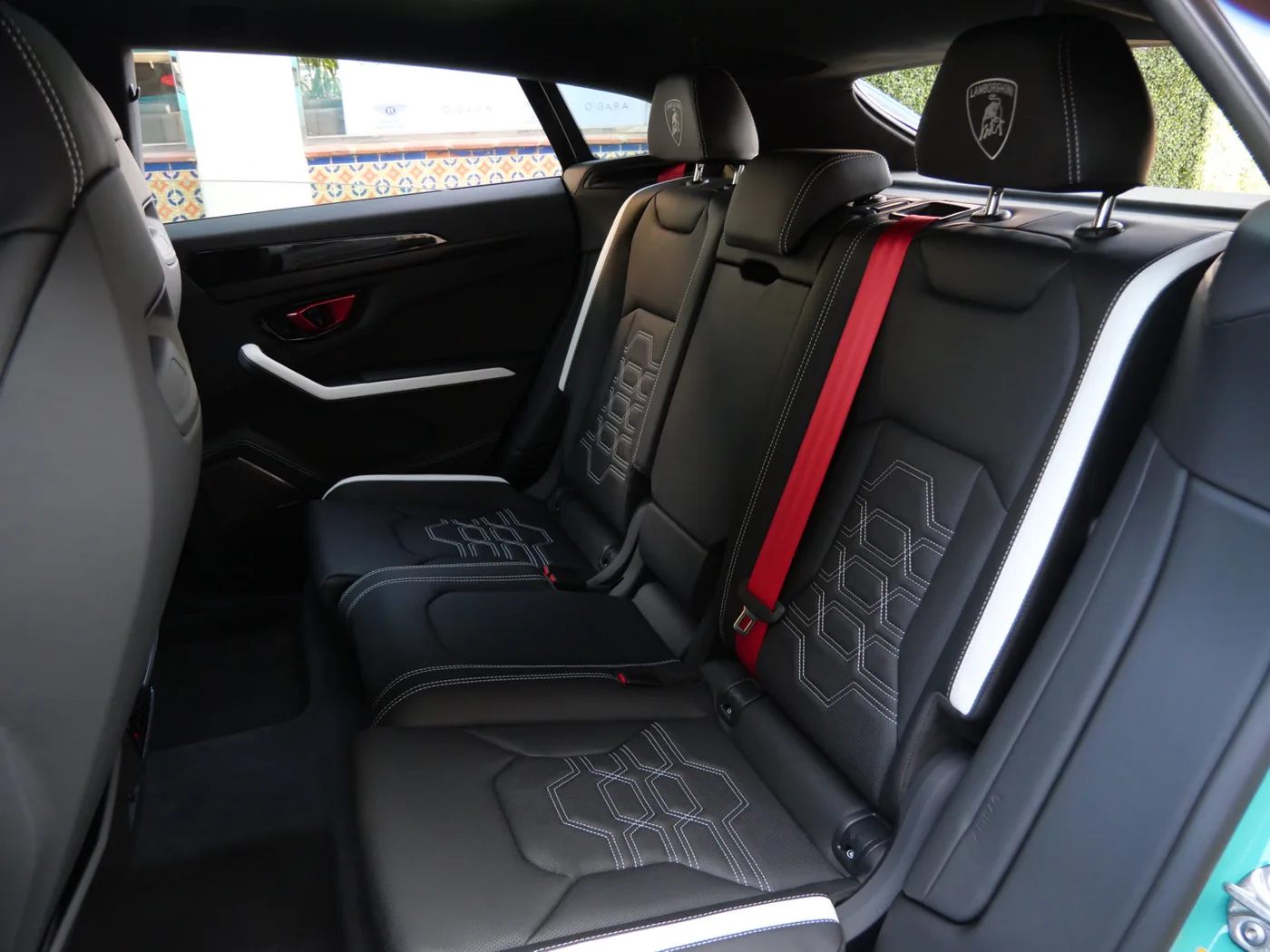 Urus SE - View 5