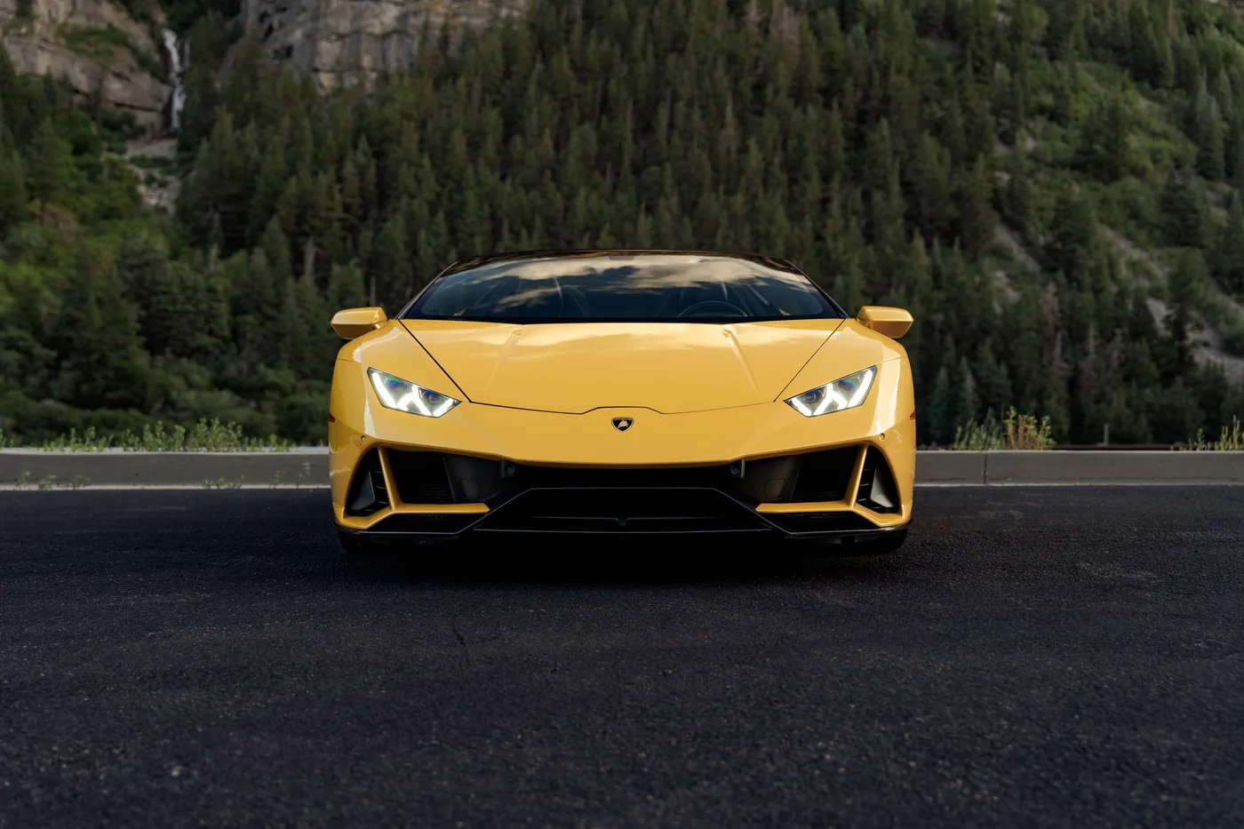 Lamborghini Huracan Evo AWD Spyder - View 6