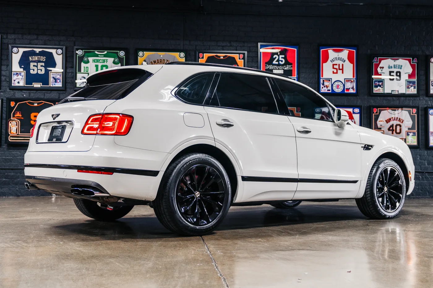 2020 Bentley Bentayga Base - View 5