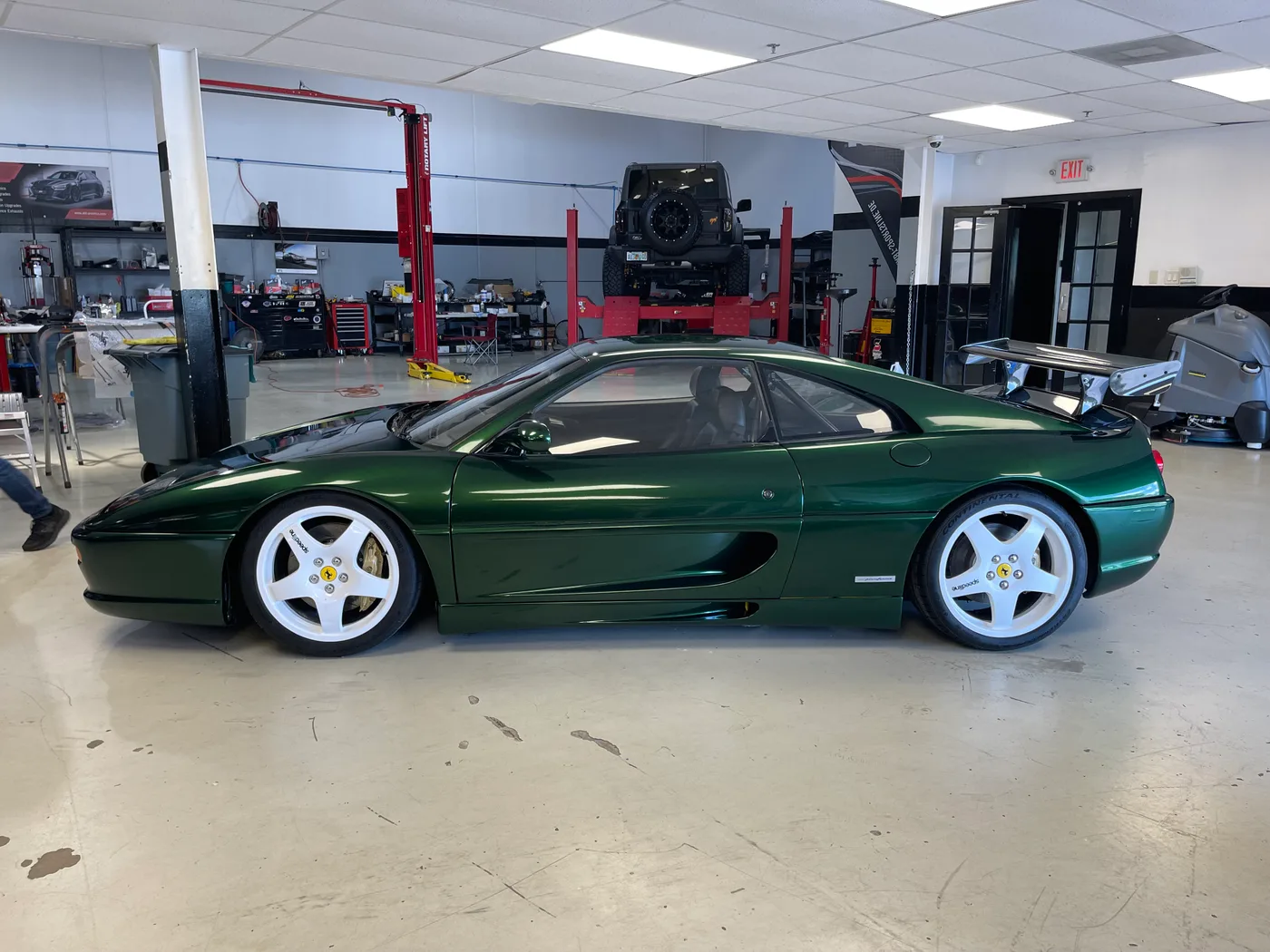 1995 Ferrari F355 Berlinetta - View 10