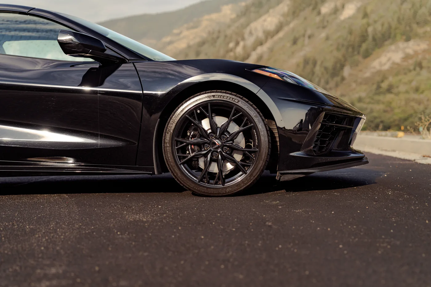 Chevrolet Corvette C8 - View 4