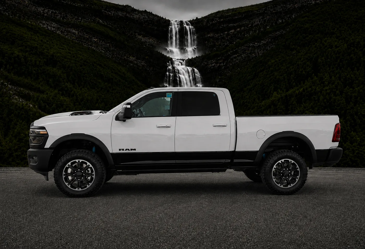 Ram Rebel 2500 Gas - View 4