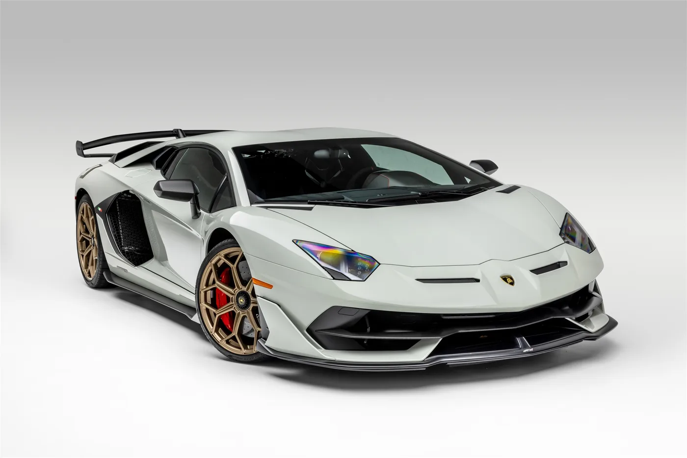 2020 Lamborghini Aventador SVJ - View 6
