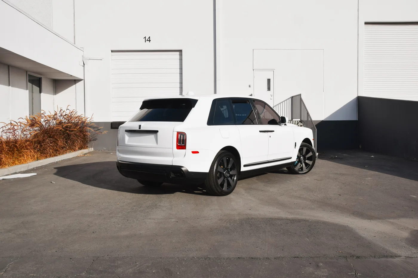 Rolls Royce Cullinan - View 3