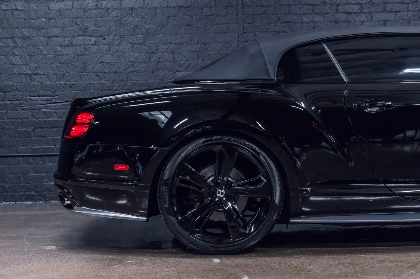 2017 Bentley Continental  GTC Speed - View 5