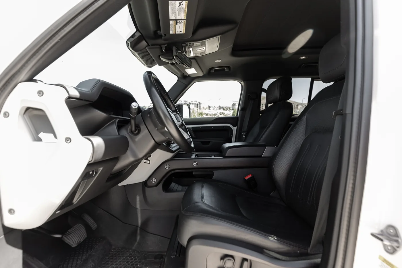 Land Rover Defender HSE 110 X - View 4