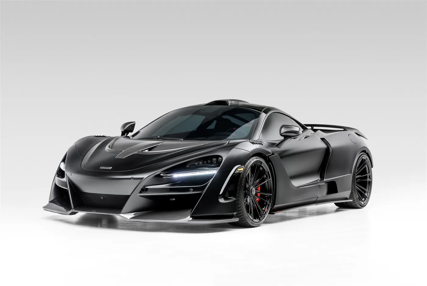 2019 McLaren 720s Base - View 2