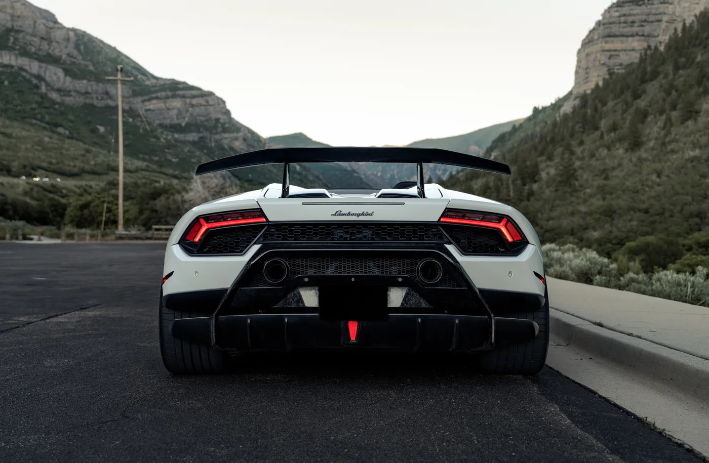 Lamborghini Huracan Performante Spyder - View 10