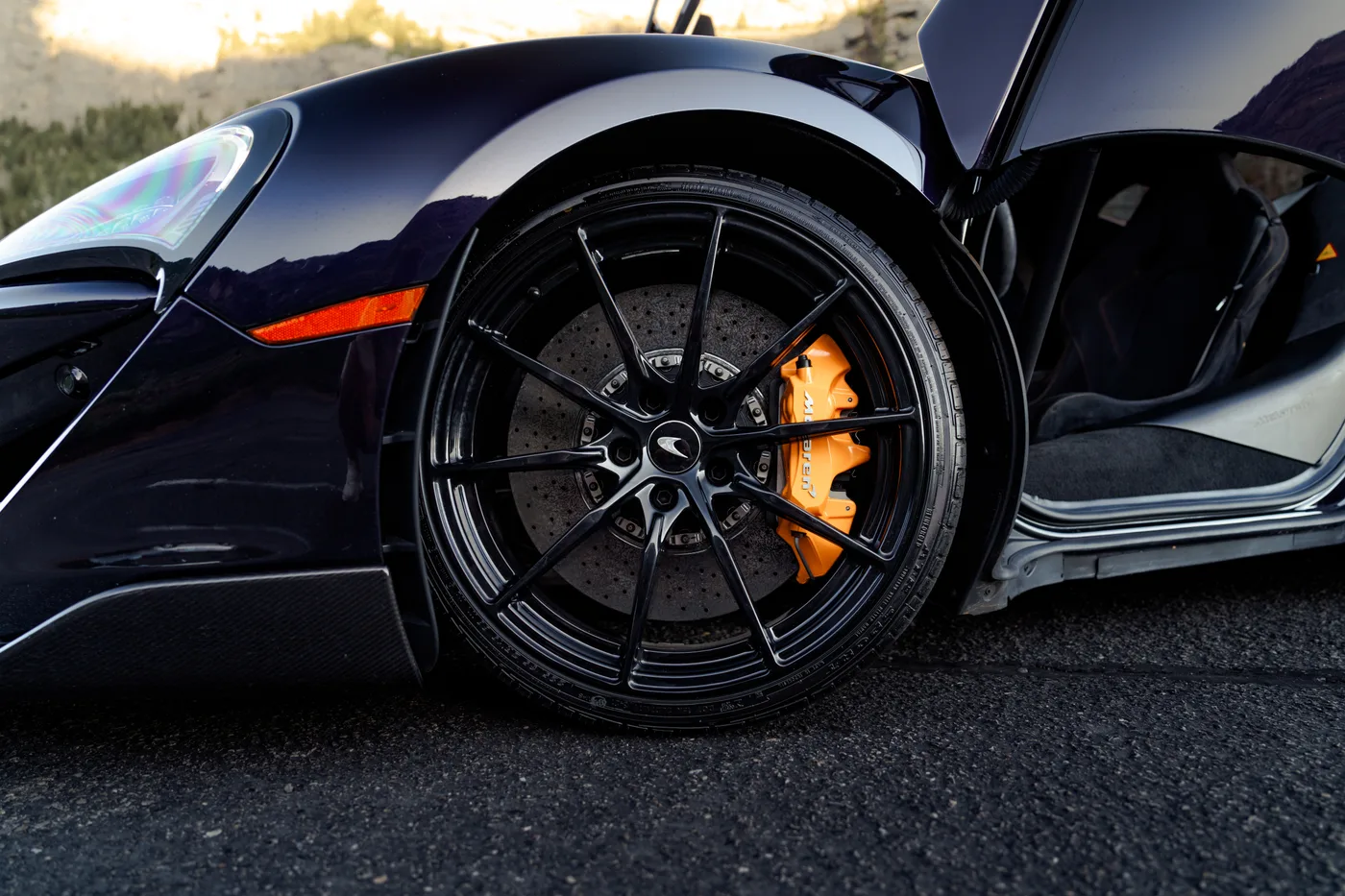 McLaren 600LT - View 3