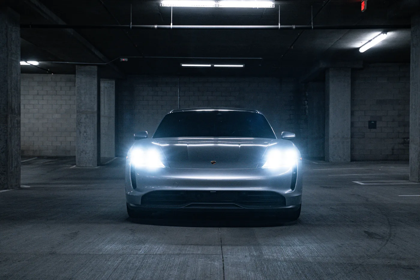 Porsche Taycan - View 2