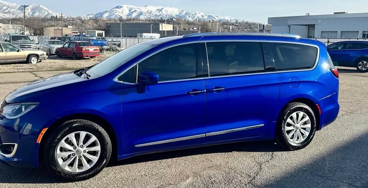 Chrysler Pacifica 2019