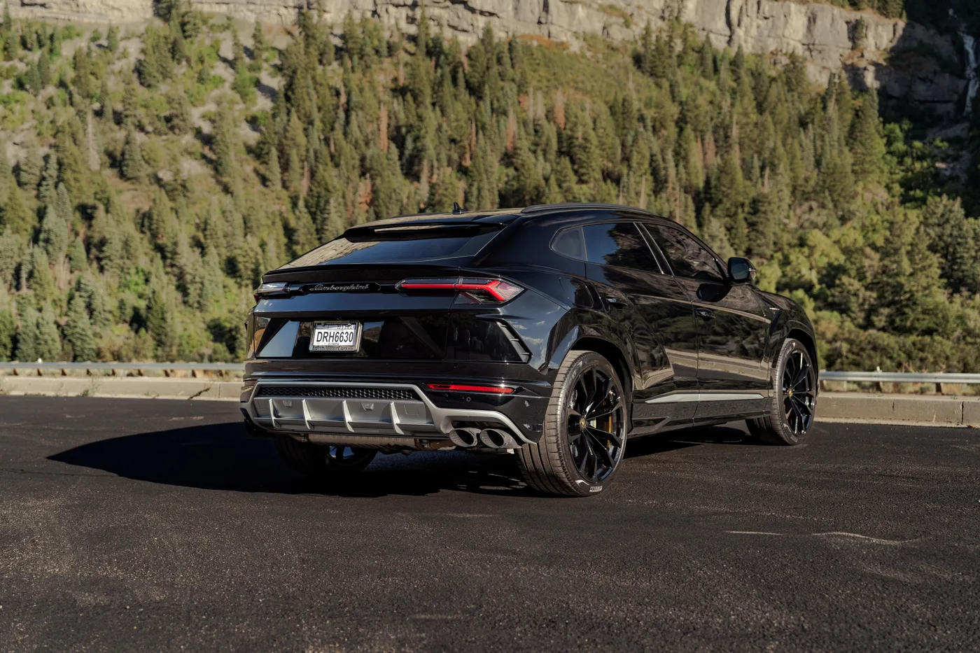 Lamborghini Urus - View 5