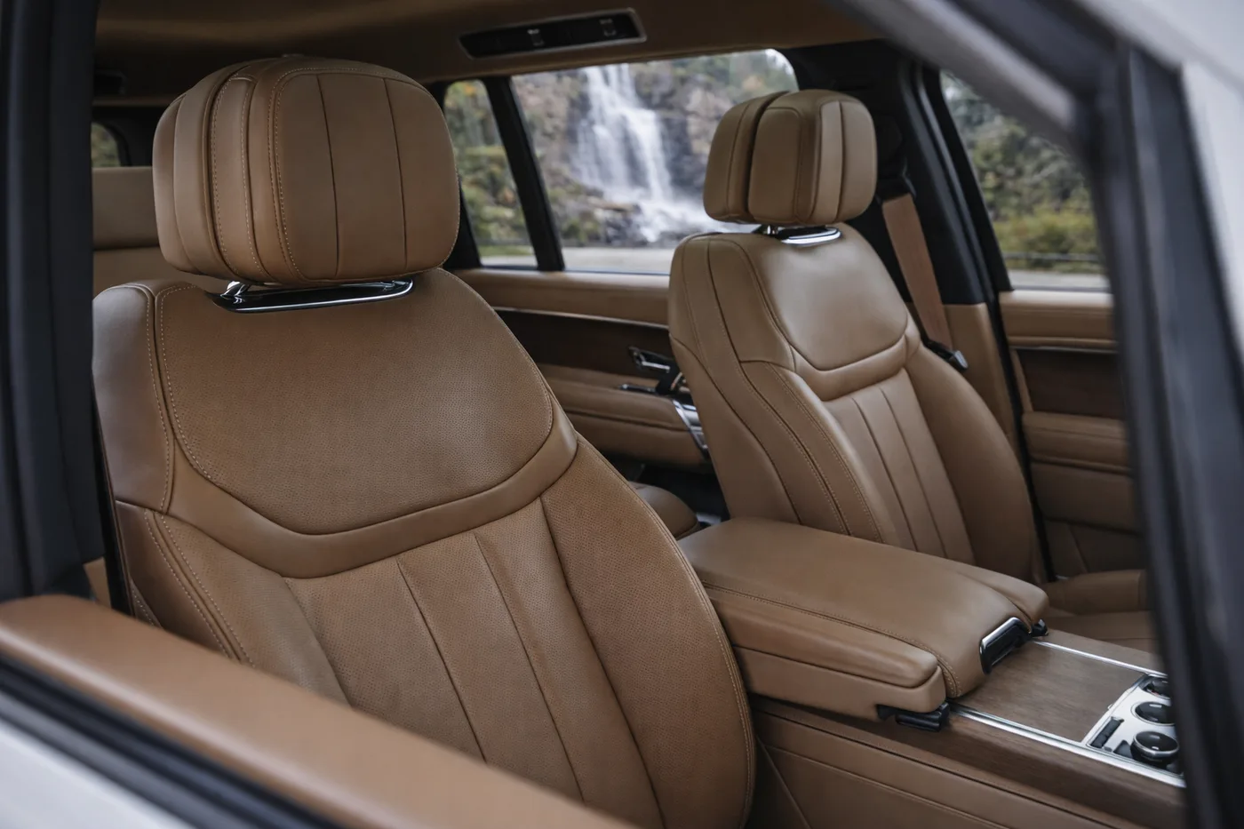Range Rover LWB - View 10