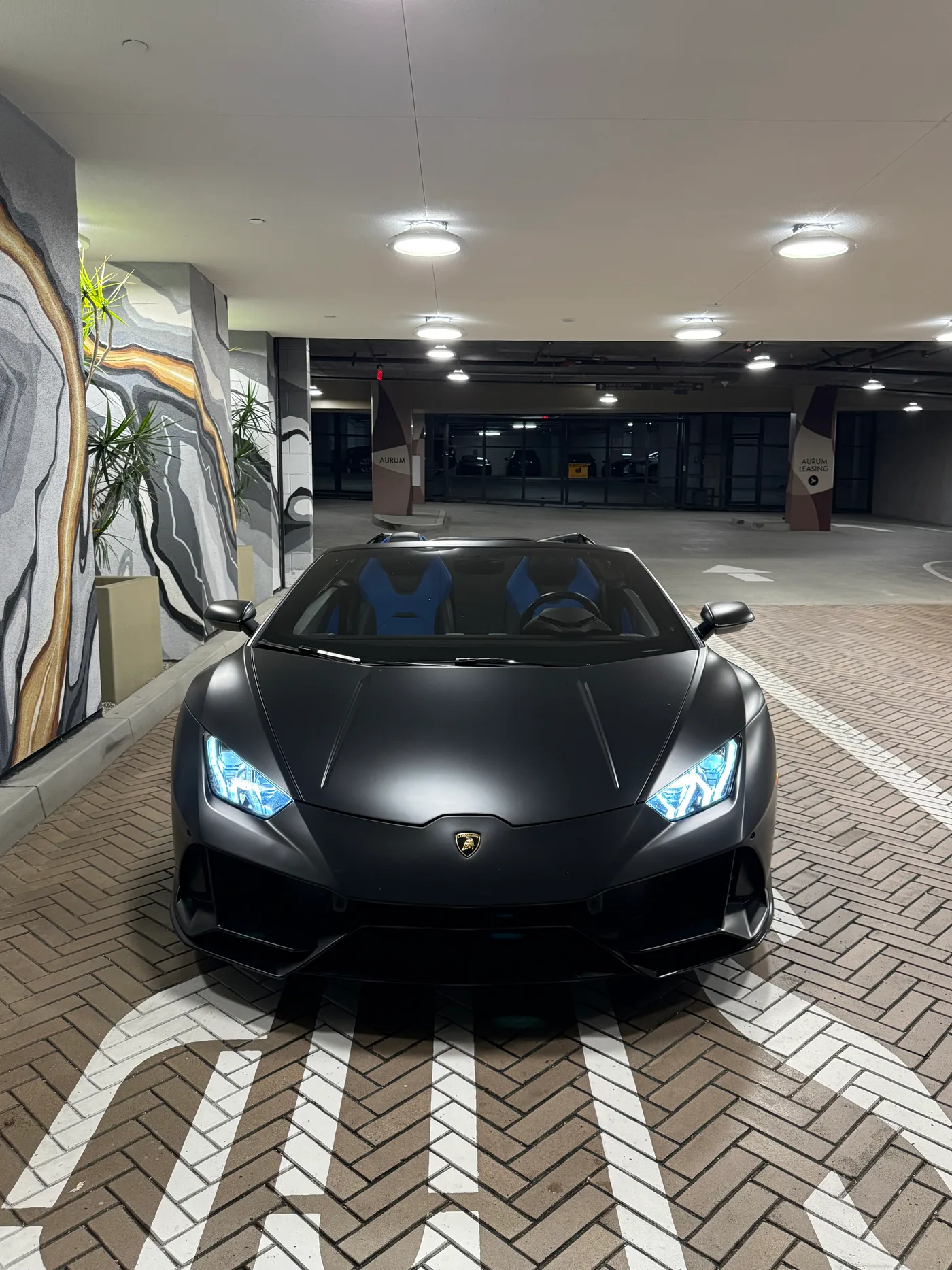 Lamborghini Huracan Evo - View 2