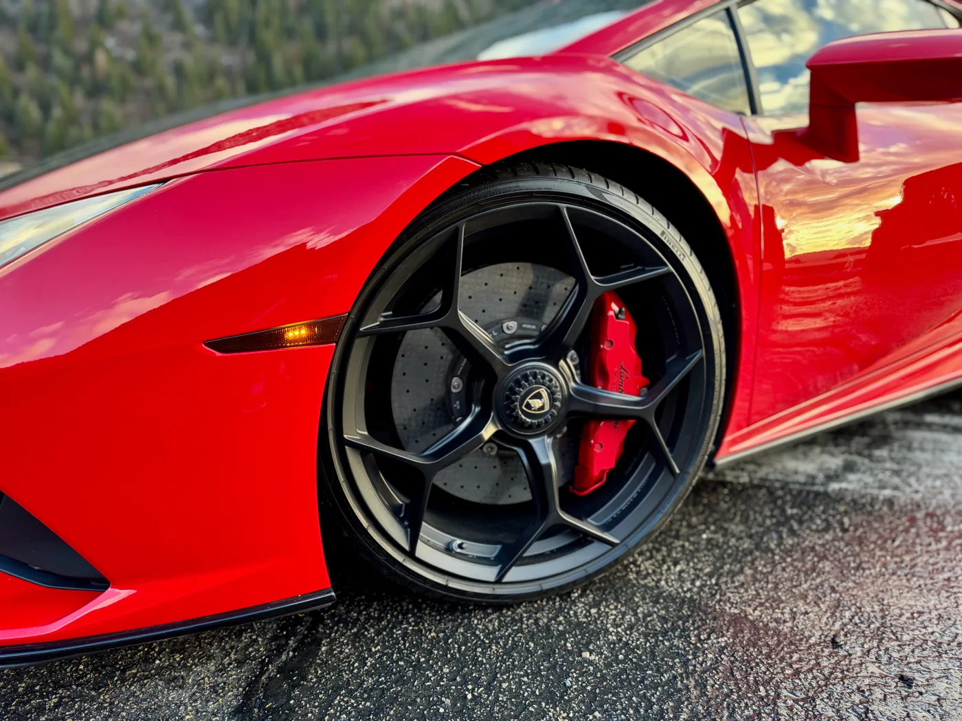 Lamborghini Huracan EVO AWD  Coupe - View 9