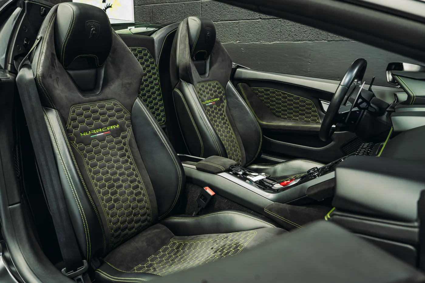 Lamborghini Huracan Spyder - View 6