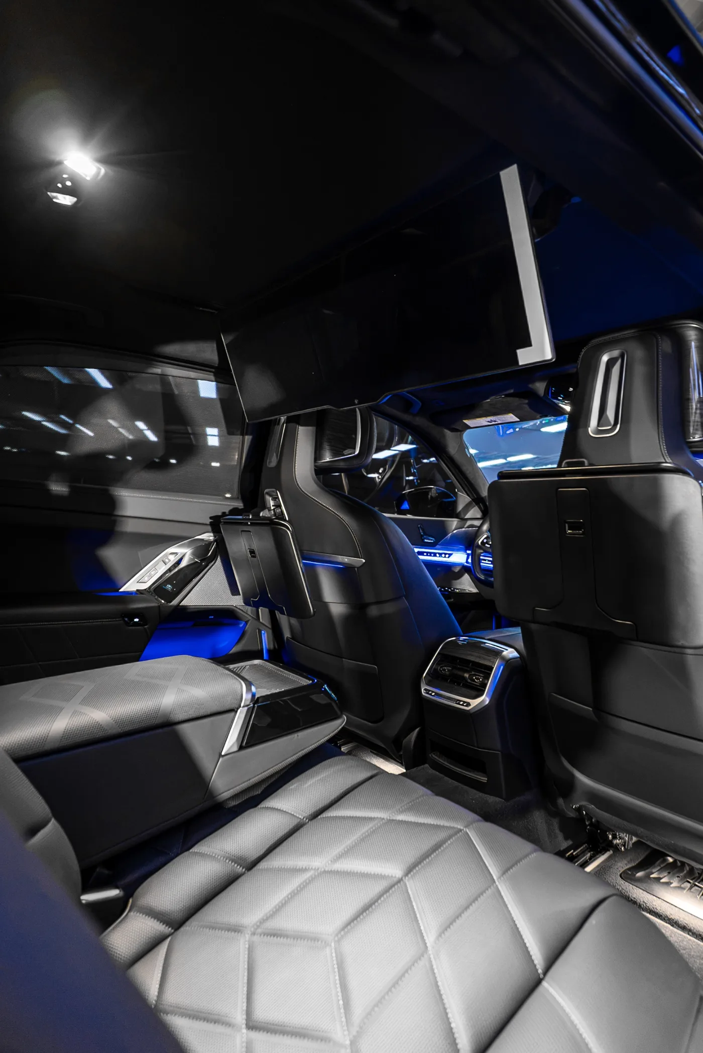 2026 BMW I7 - View 7