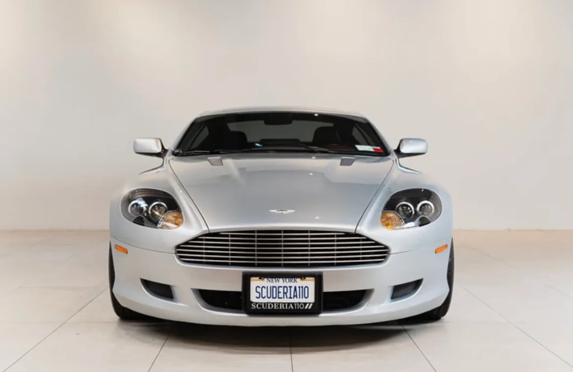 2005 Aston Martin DB9 Base - View 5