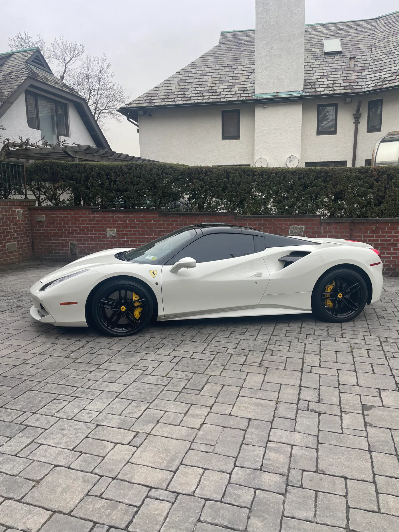 2019 Ferrari 488 Spider - View 4