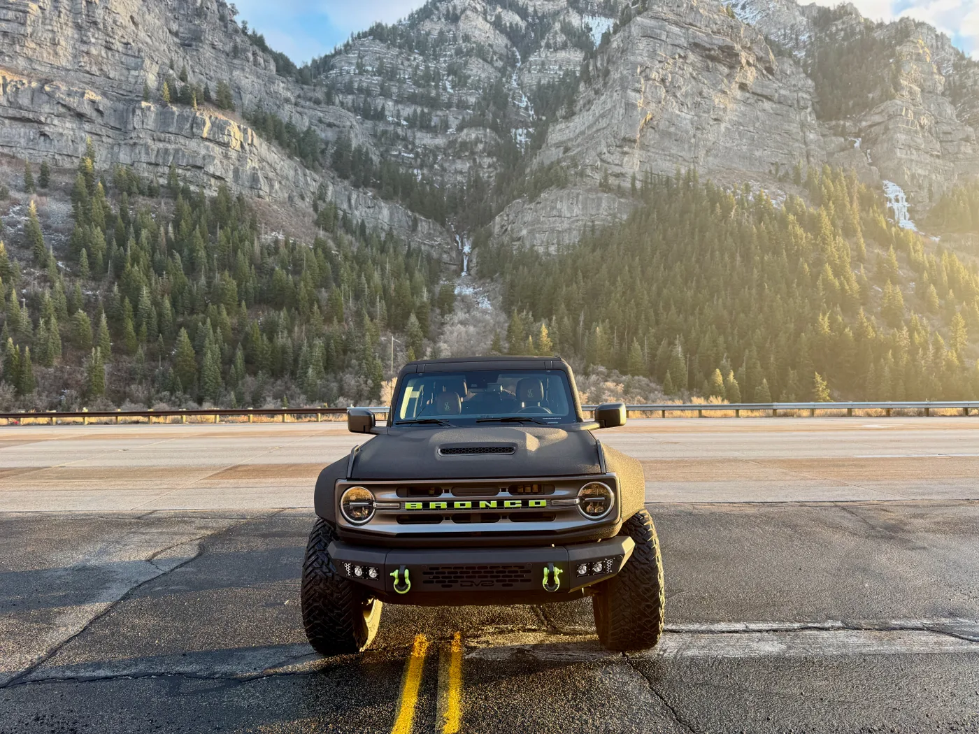 Ford Bronco SOFLO Raptor - View 4