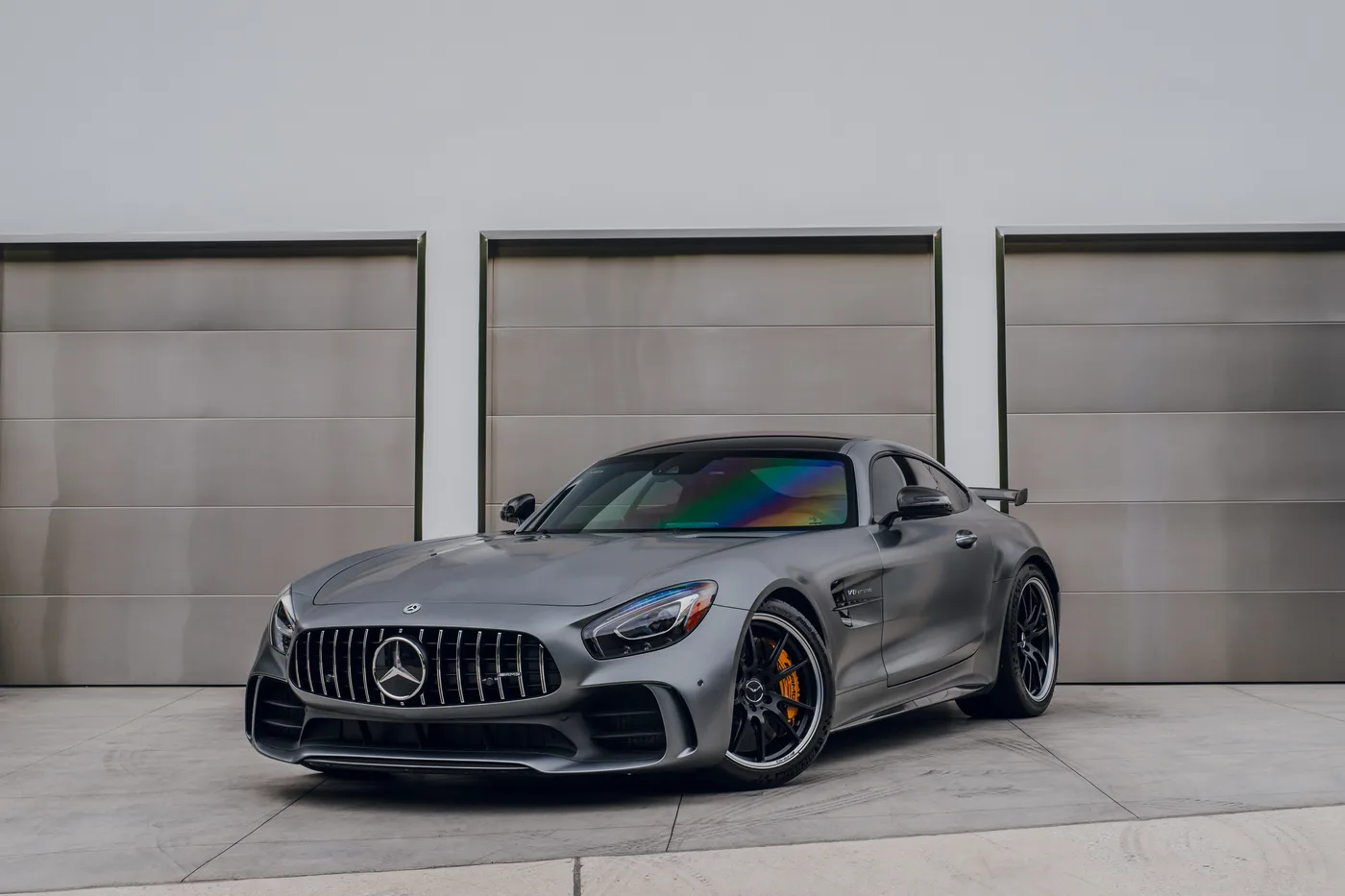 2018 Mercedes-Benz AMG GT R - View 4