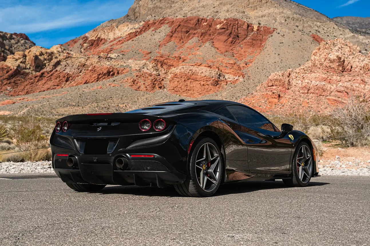 F8 Tributo - View 8