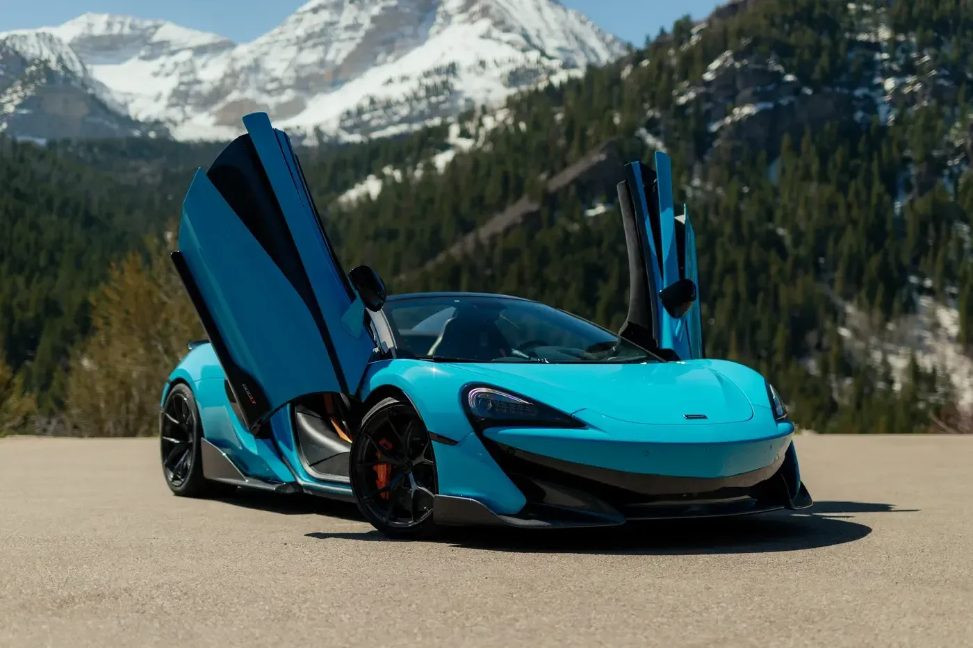 McLaren 600LT Spyder - View 2