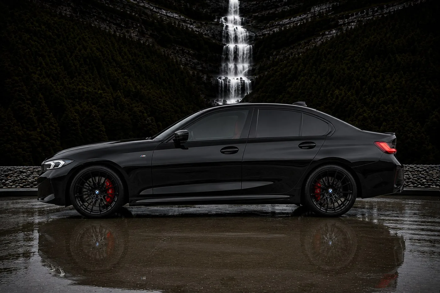 BMW M340i xDrive - View 3